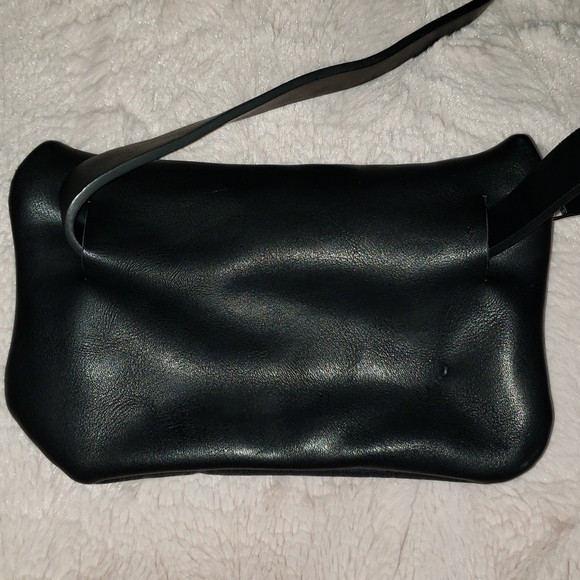 NEW- Style & Co Black Waist Pack/ Fanny Pack, Nylon, Sz Medium - Picture 3 of 6